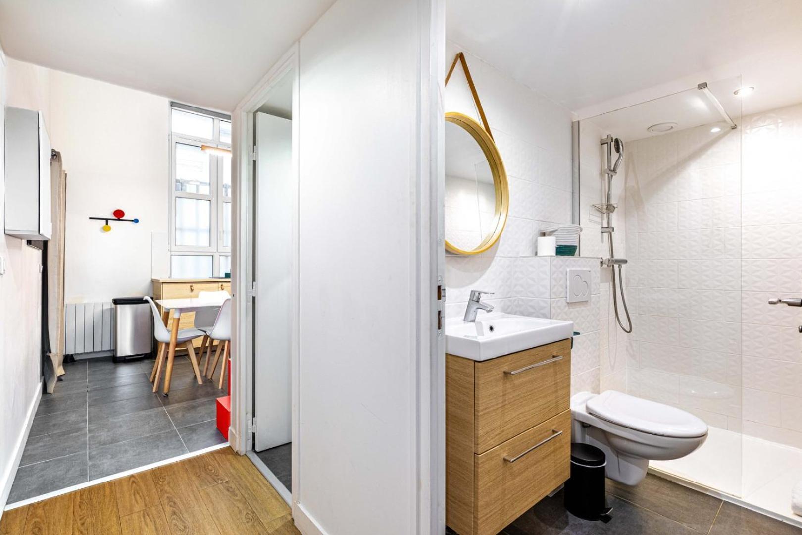 Disponible - Paris - All Equipped Duplex - From 1 To 6 Guests 외부 사진